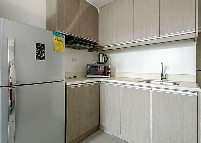 Hotel Serenity Unit 36-h Manila